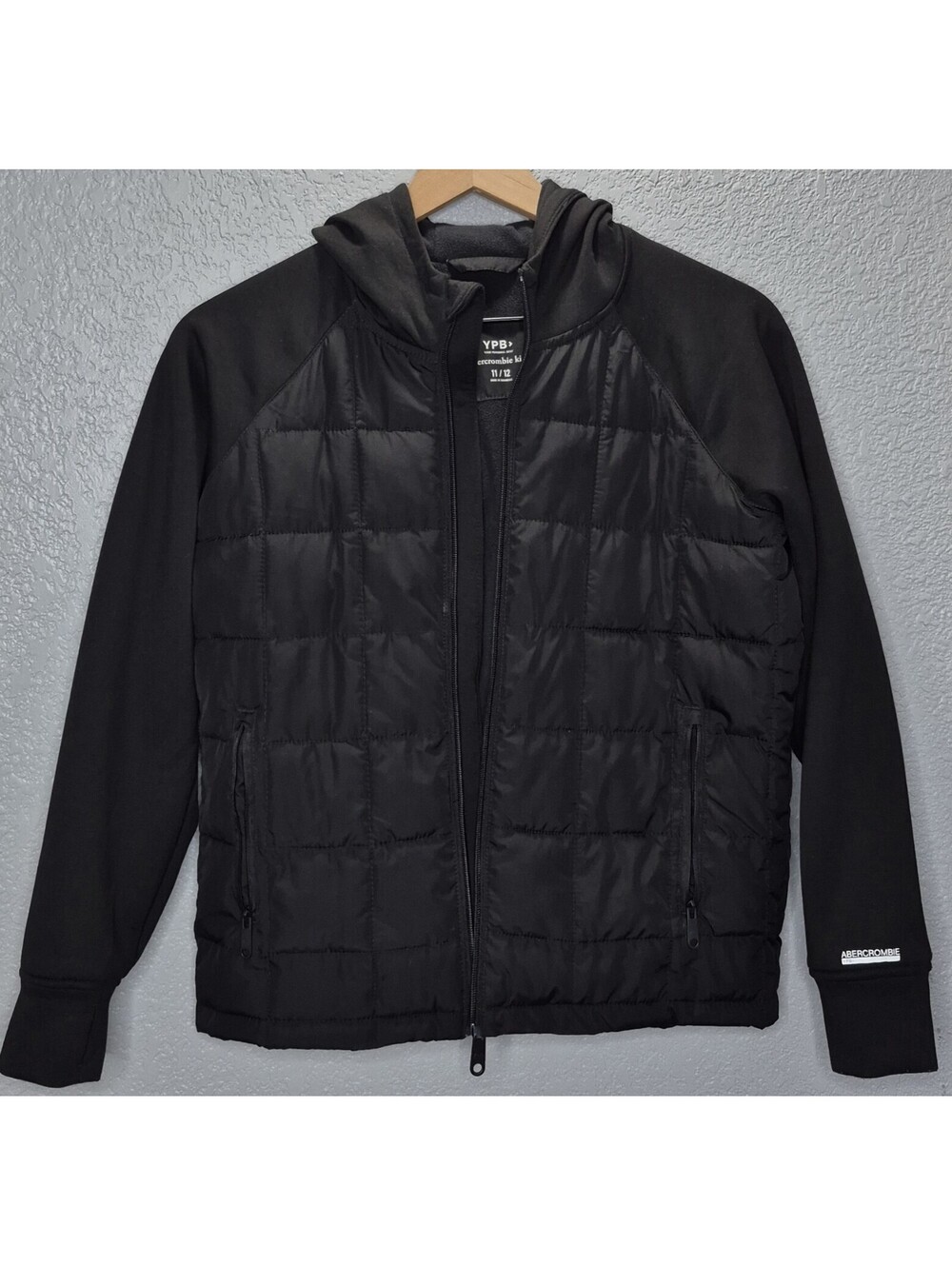 Abercrombie Kids YPB Warm Up Jacket Black Puffer Hooded Full Zip Size 11/12